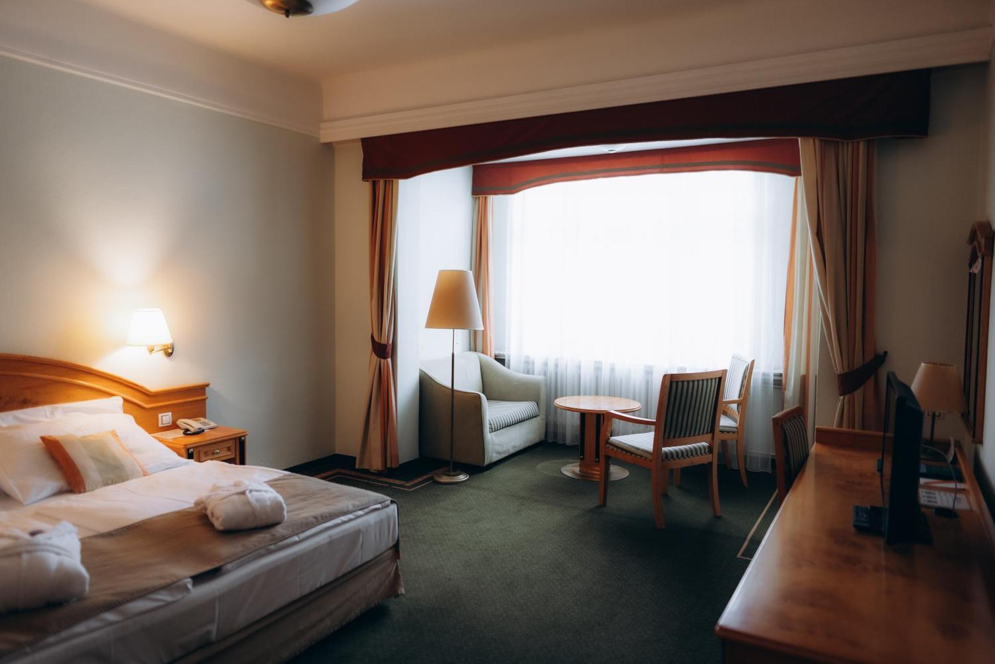 Parkhotel Golf Marianske Lazne Exterior photo
