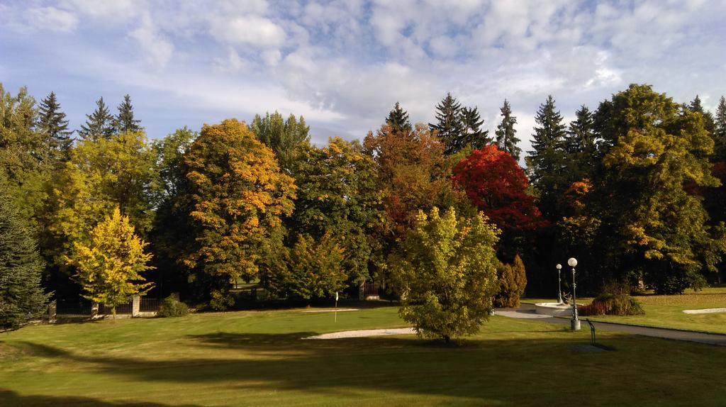 Parkhotel Golf Marianske Lazne Exterior photo